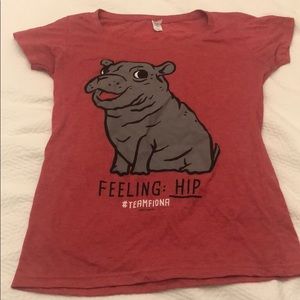 New Feeling Hip Fiona Hippo Shirt Top size Medium